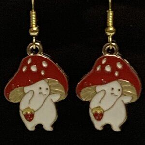 Mushroom Earring, Silly Earring, Funny Food Earring, Gift Idea, Novelty Earring